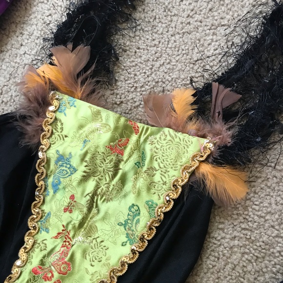 Dance costumes - Picture 2 of 6